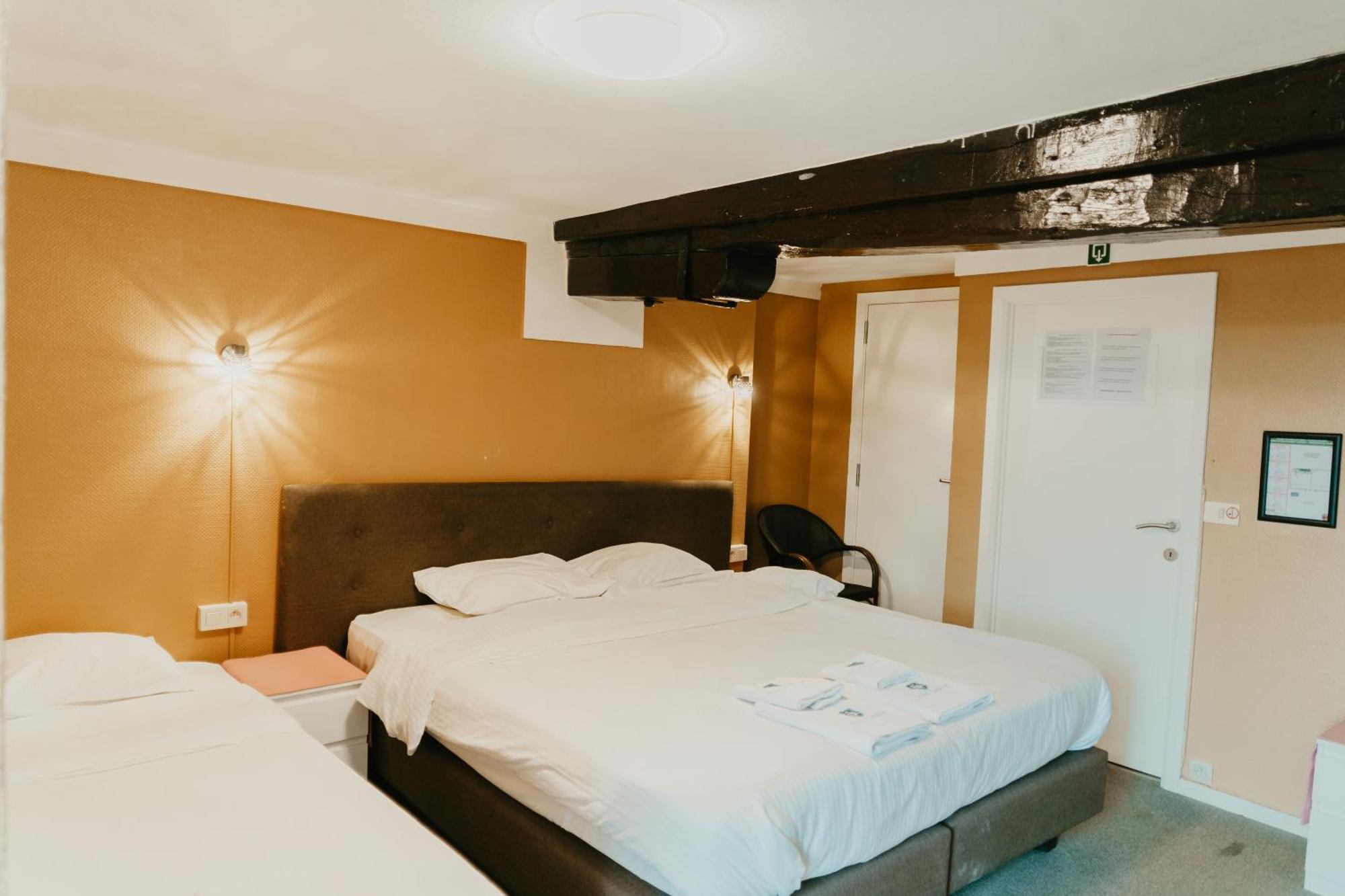 Hotel Cavalier Brugge Ngoại thất bức ảnh