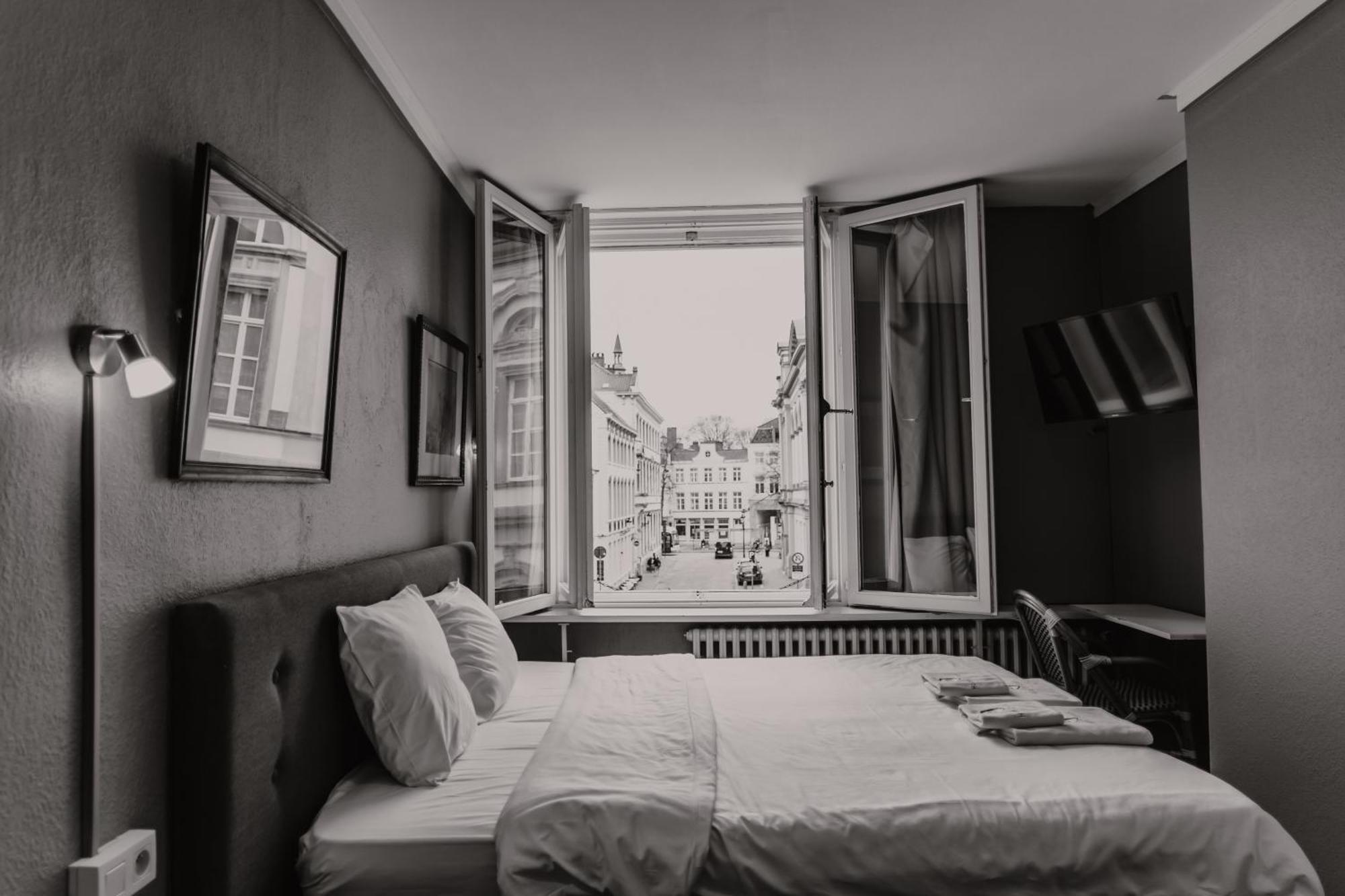 Hotel Cavalier Brugge Ngoại thất bức ảnh