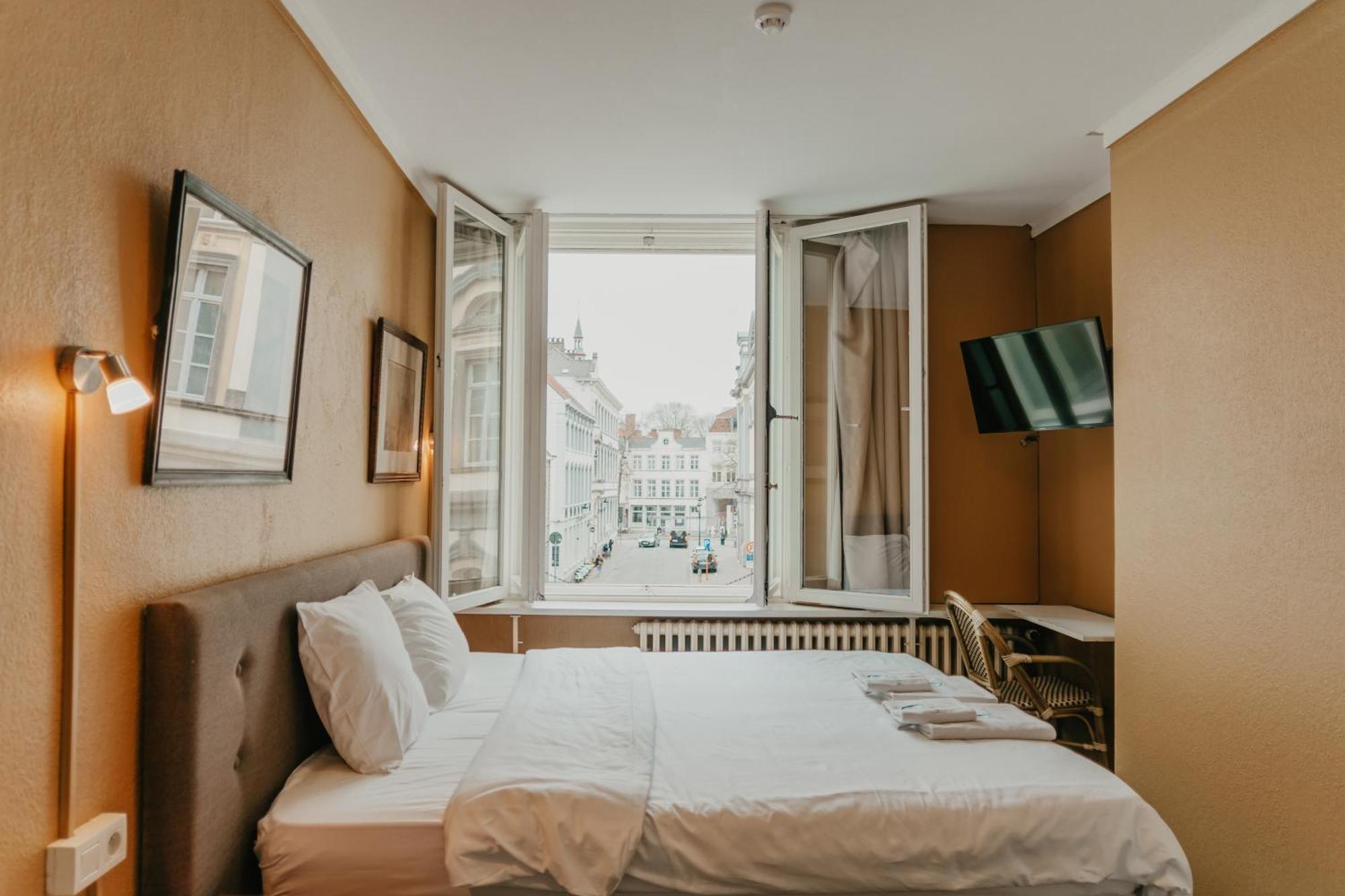 Hotel Cavalier Brugge Ngoại thất bức ảnh