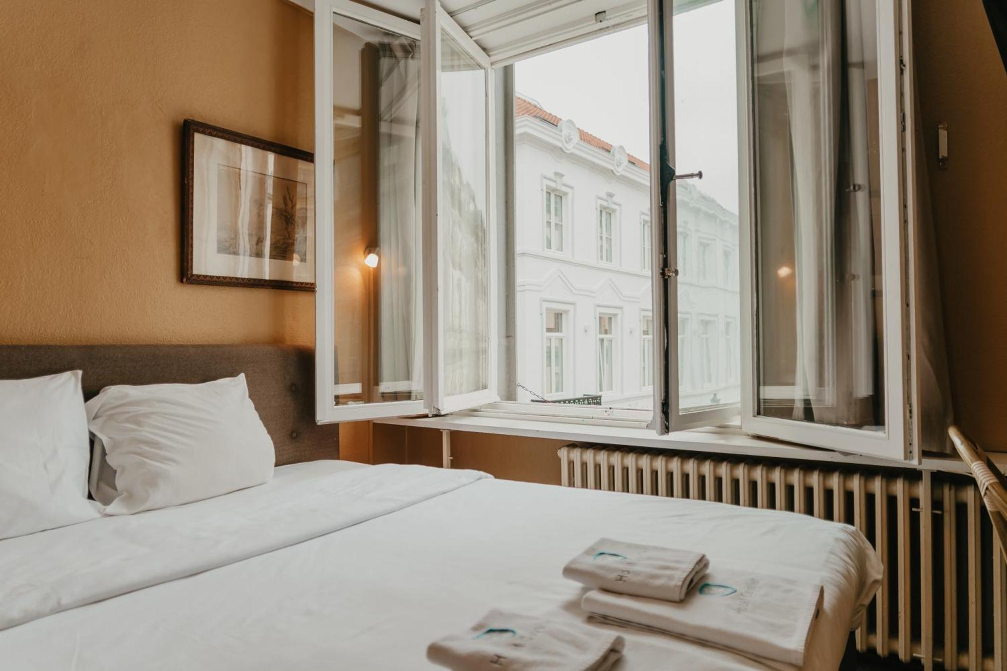 Hotel Cavalier Brugge Ngoại thất bức ảnh