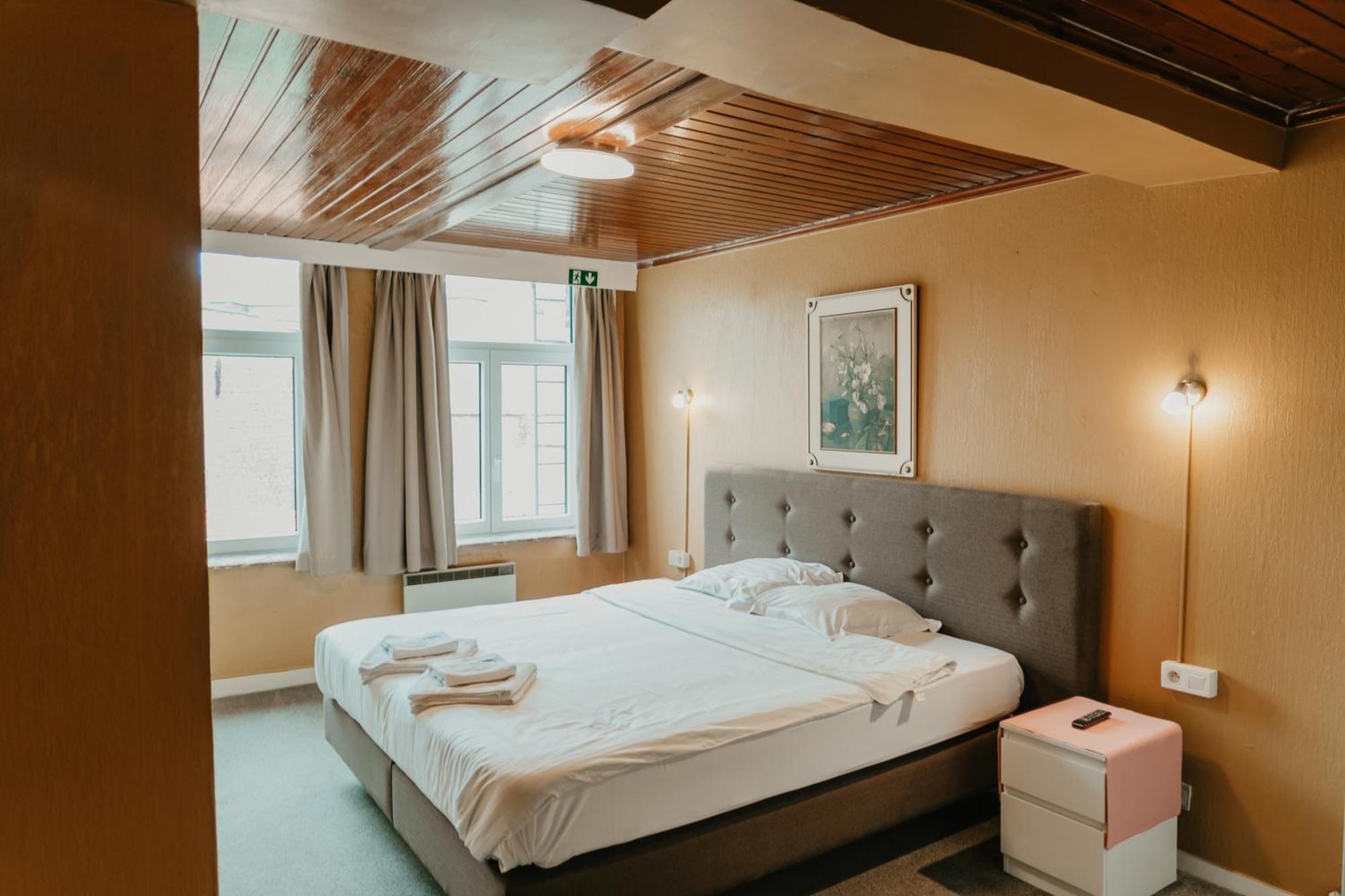 Hotel Cavalier Brugge Ngoại thất bức ảnh