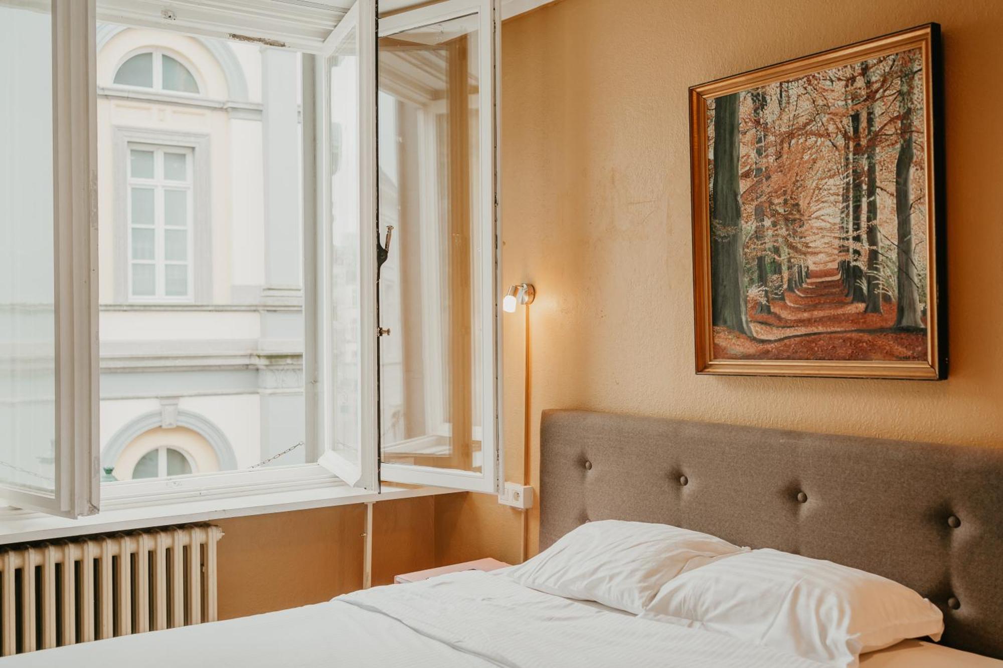 Hotel Cavalier Brugge Ngoại thất bức ảnh