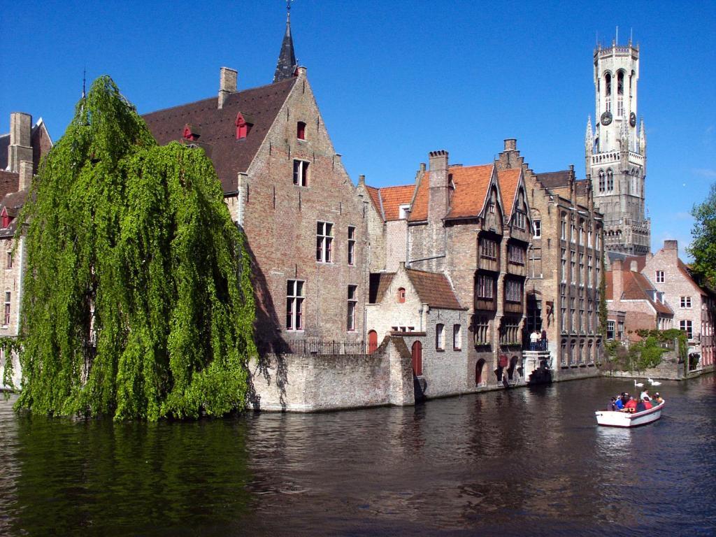 Hotel Cavalier Brugge Ngoại thất bức ảnh